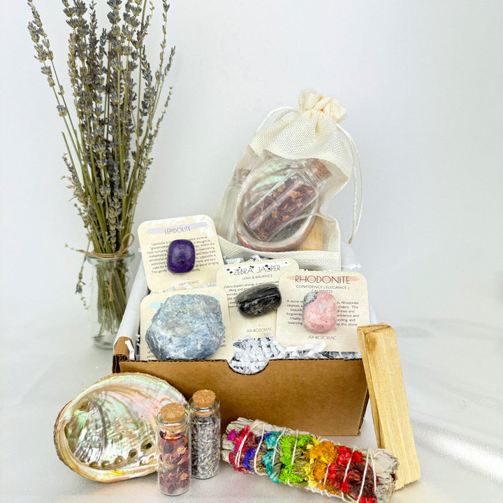 Pisces Crystal Set for Dreaming & Self Expression - Includes Aura Cleansing Kit
