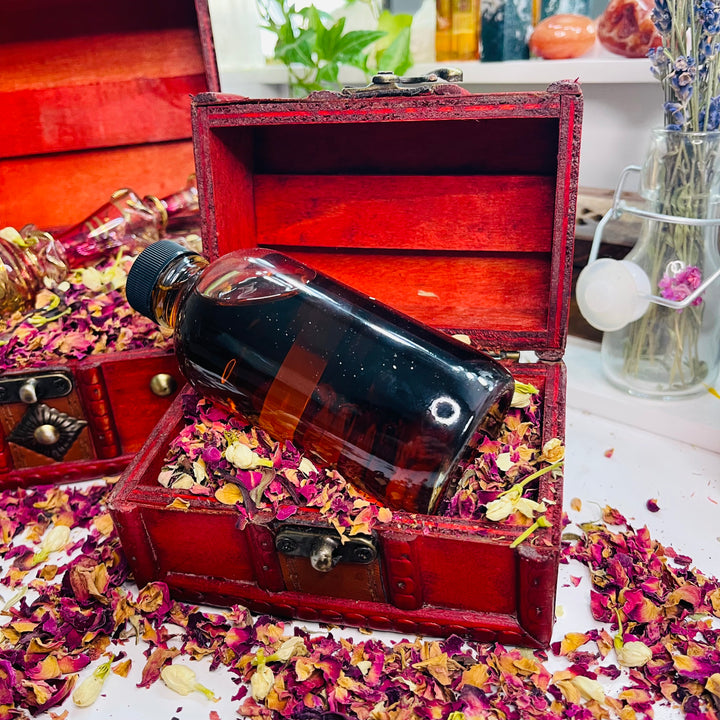 Self Love Ritual Oil Kit - For Your Zodiac Sign - Comes With Vintage Glass Oil Bottle