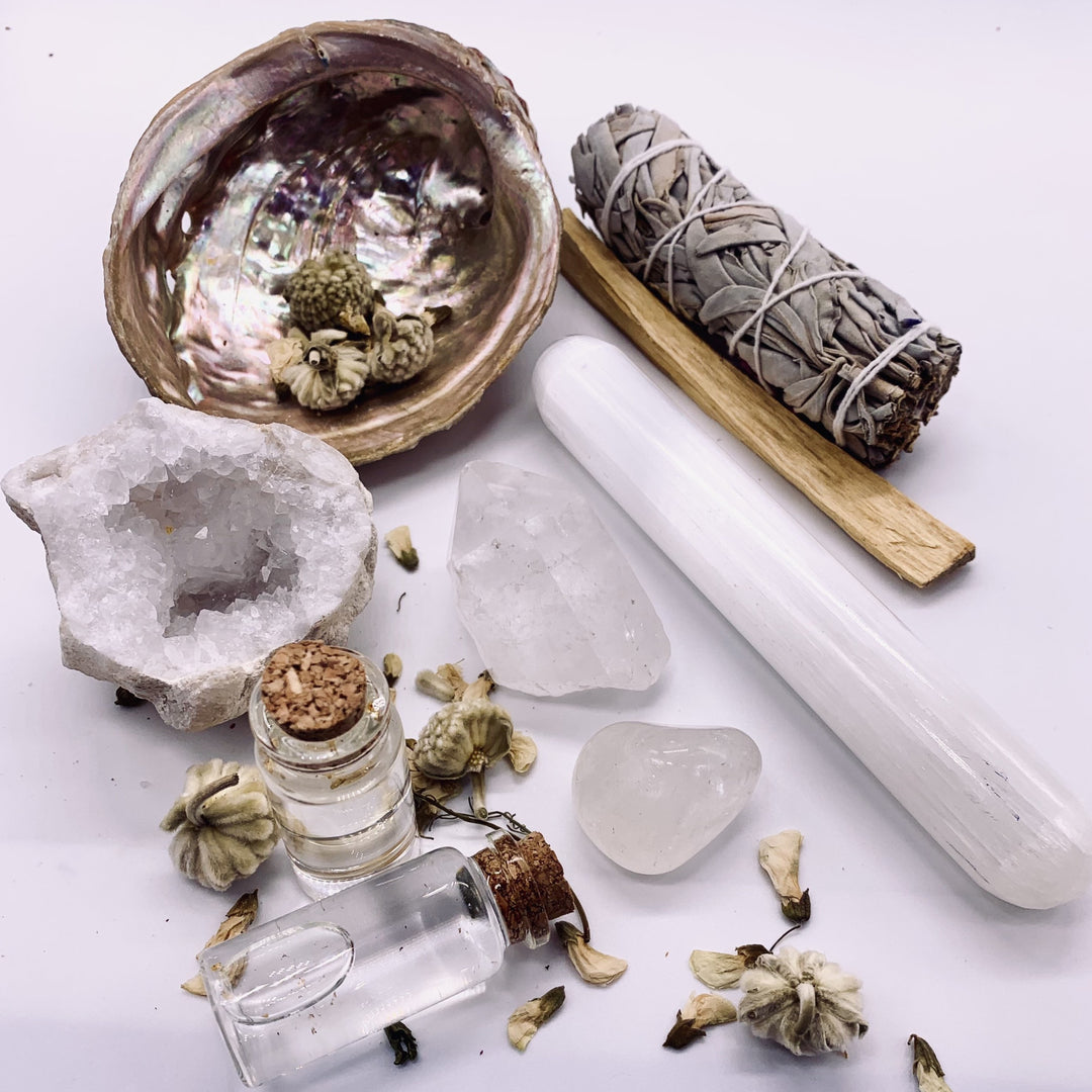 Scorpio Crystal Set for Confidence & Focus - Includes Aura Cleansing Kit